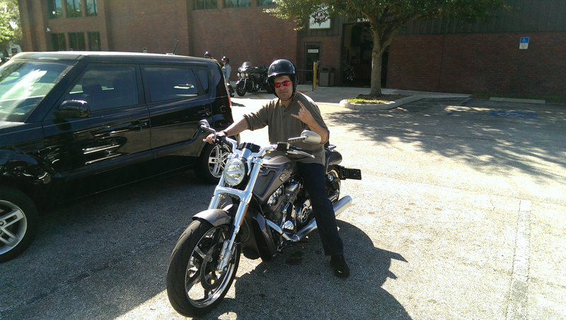 Illustration for article titled My weekend with the VRod muscle